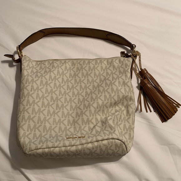 Sandals - Picture 4 of 4